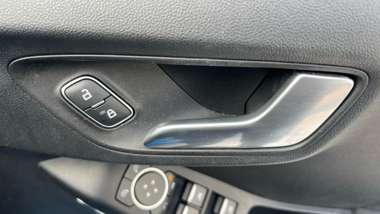 Ford Puma 1.0 EcoBoost Hybrid mHEV 155 ST-Line X 5dr Petrol Hatchback